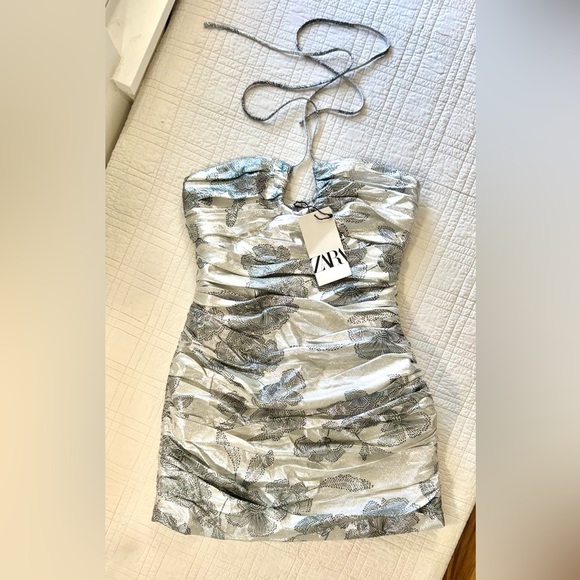 🤩 Zara Metallic Thread Mini Dress - Picture 2 of 8
